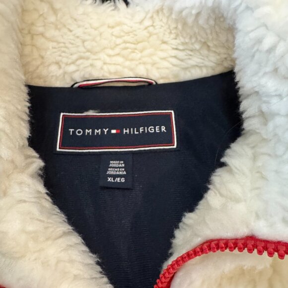 Tommy Hilfiger Zip Up Sherpa Jacket - Picture 2 of 8